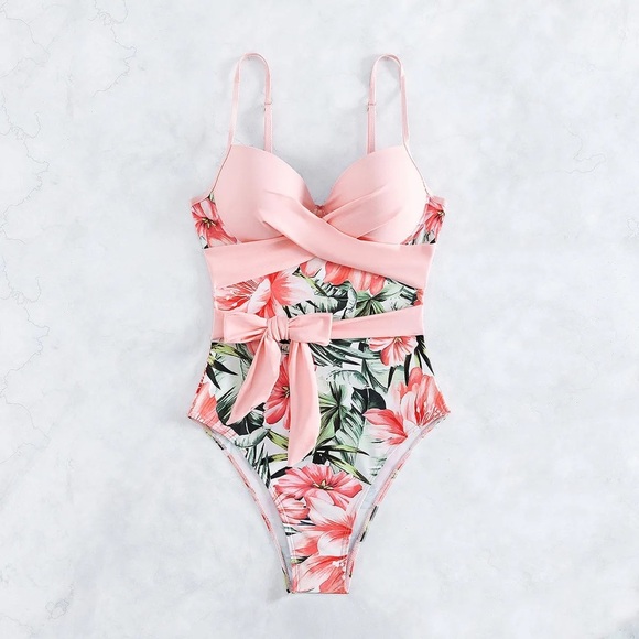White Reef - Floral Bow Front Swimsuit - Picture 2 of 7